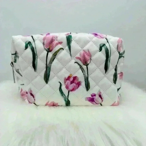 Floral Tulip Print Quilted Makeup Pouch - Picture 3 of 8